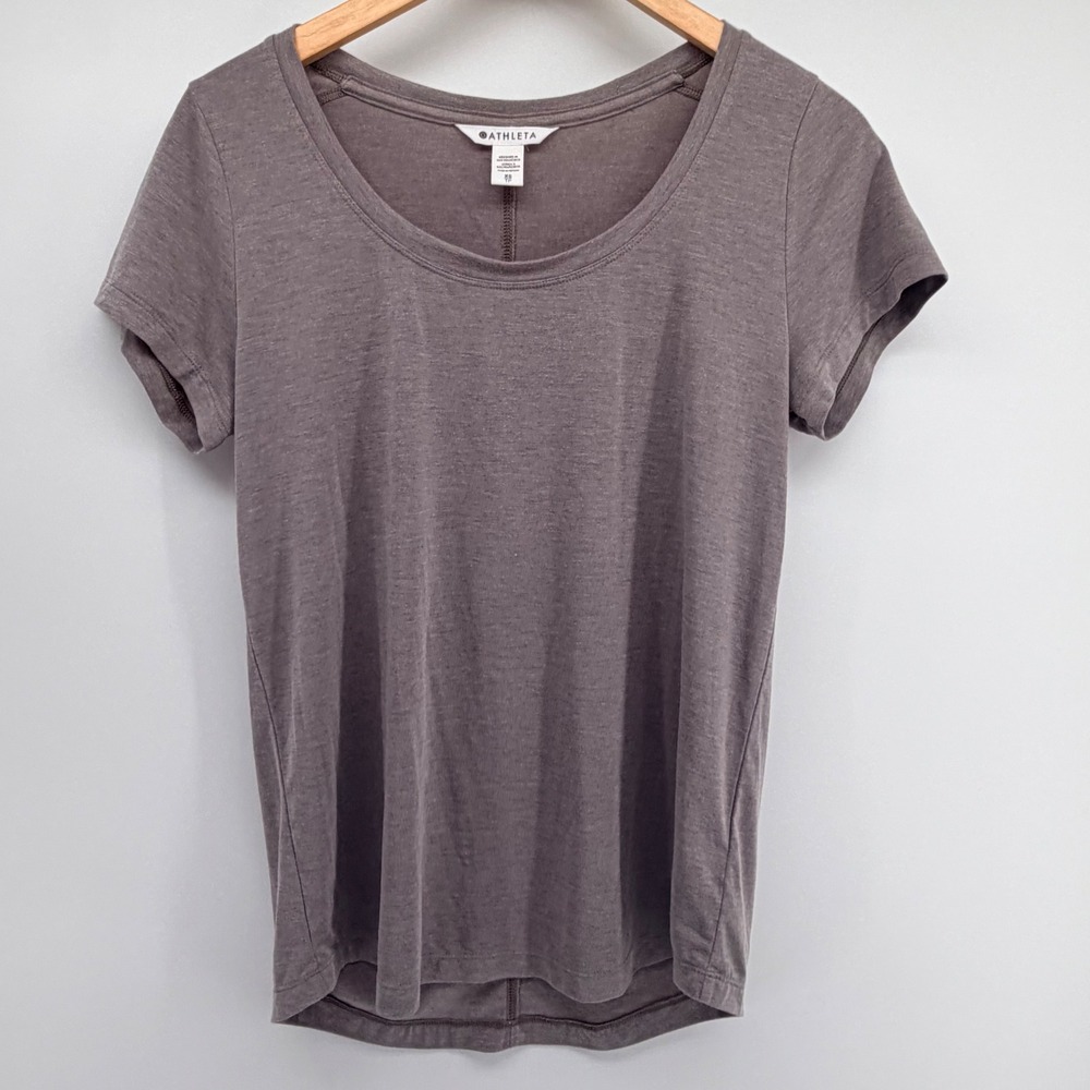 Athleta Stratus II Tee Women XS Gray Scoop Neck Short Sleeve T-Shirt Curved Hem